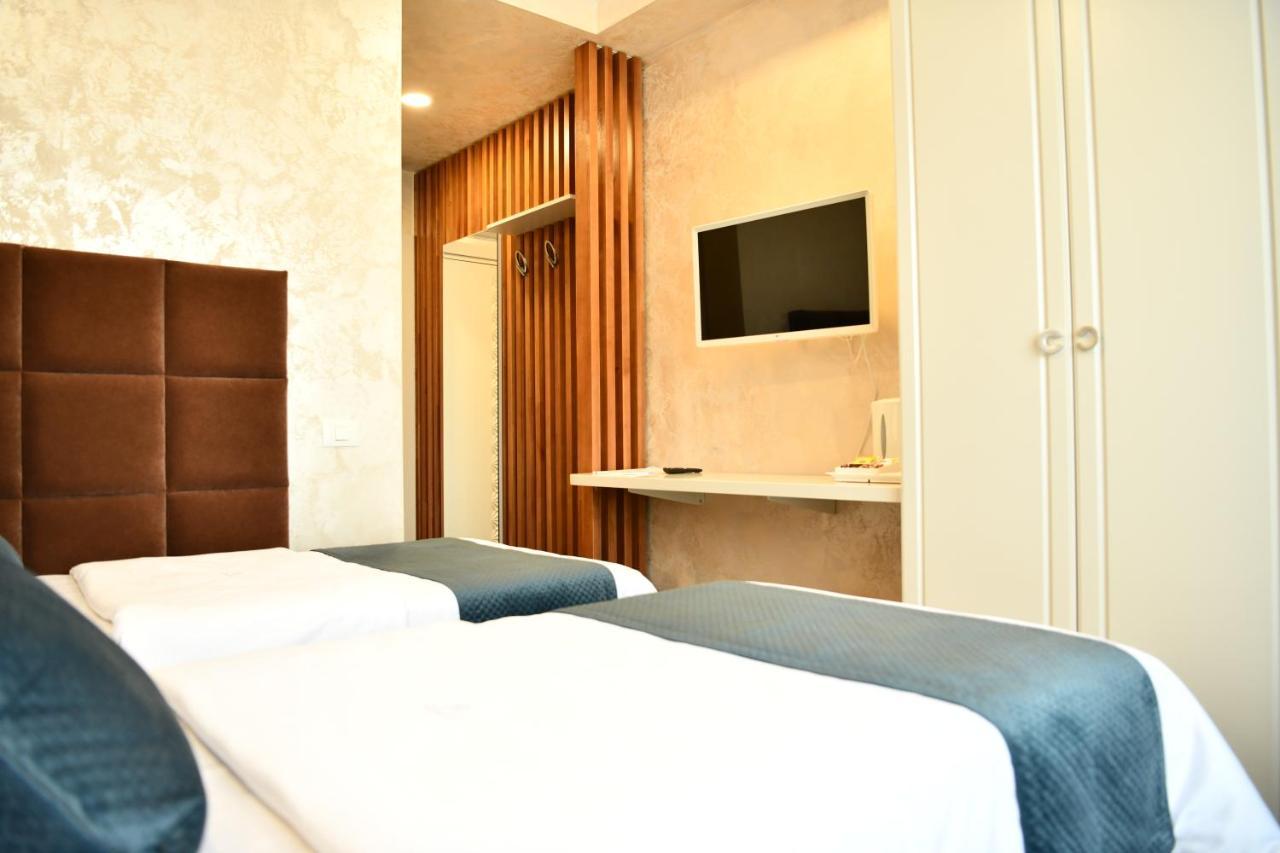 Quartz Boutique Hotel Mamaia Luaran gambar